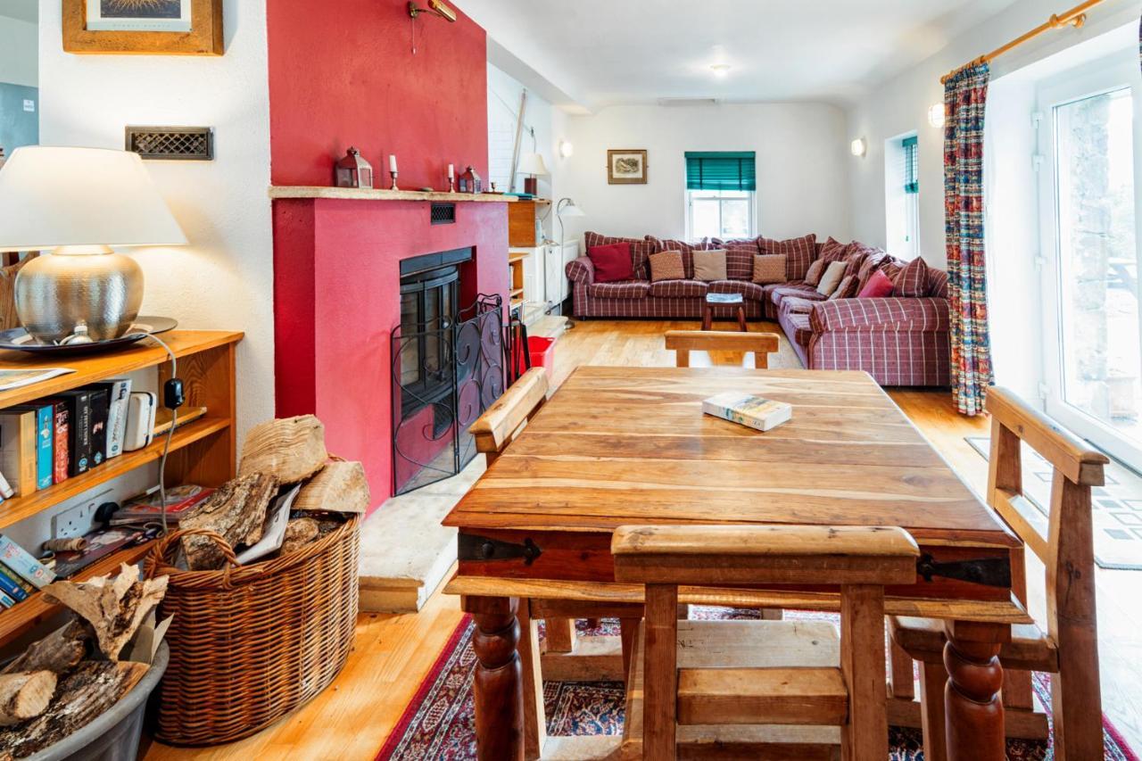Delphi Lodge Cottages 里南 外观 照片