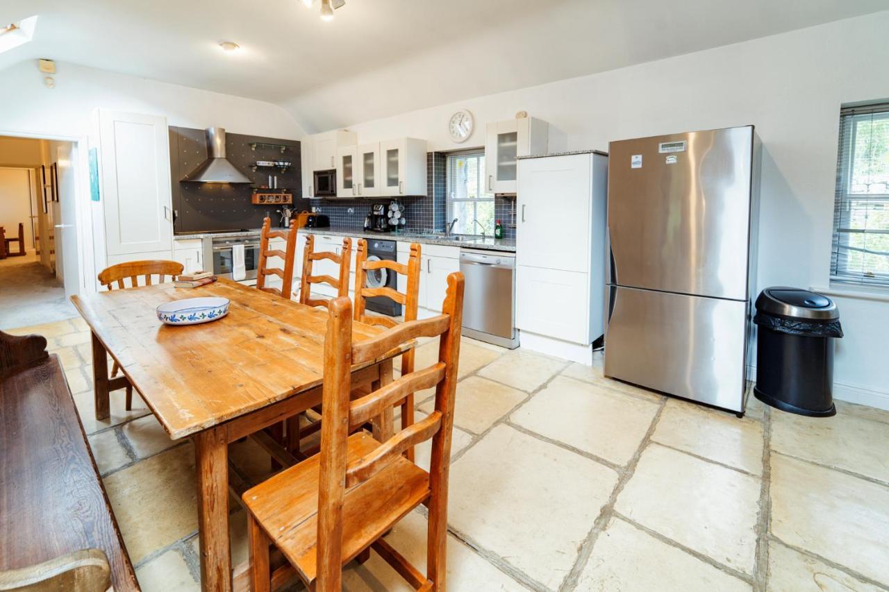 Delphi Lodge Cottages 里南 外观 照片